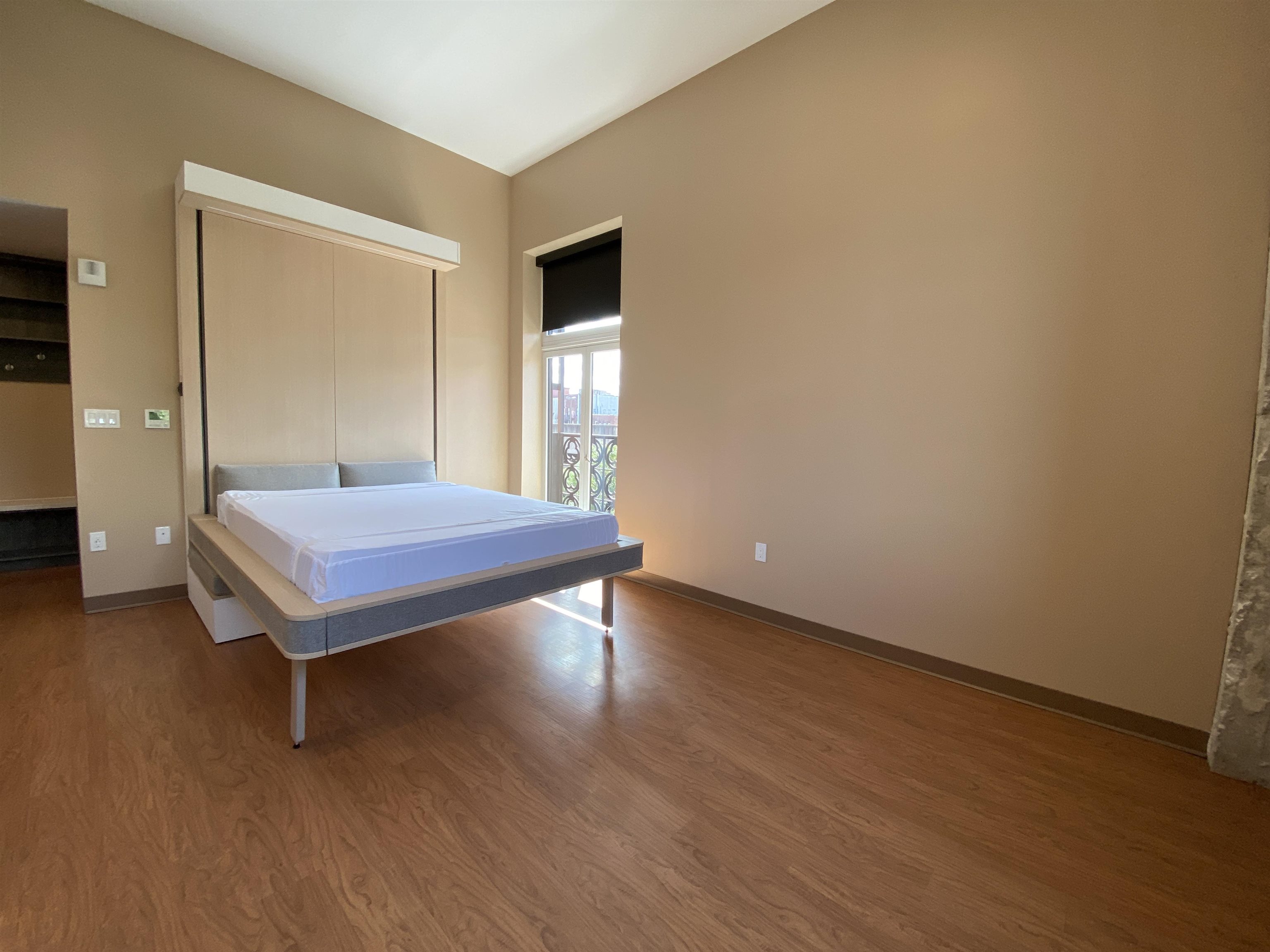 83 Hanover Street, Unit 509 Manchester, NH 03101 - Photo 35 of 53