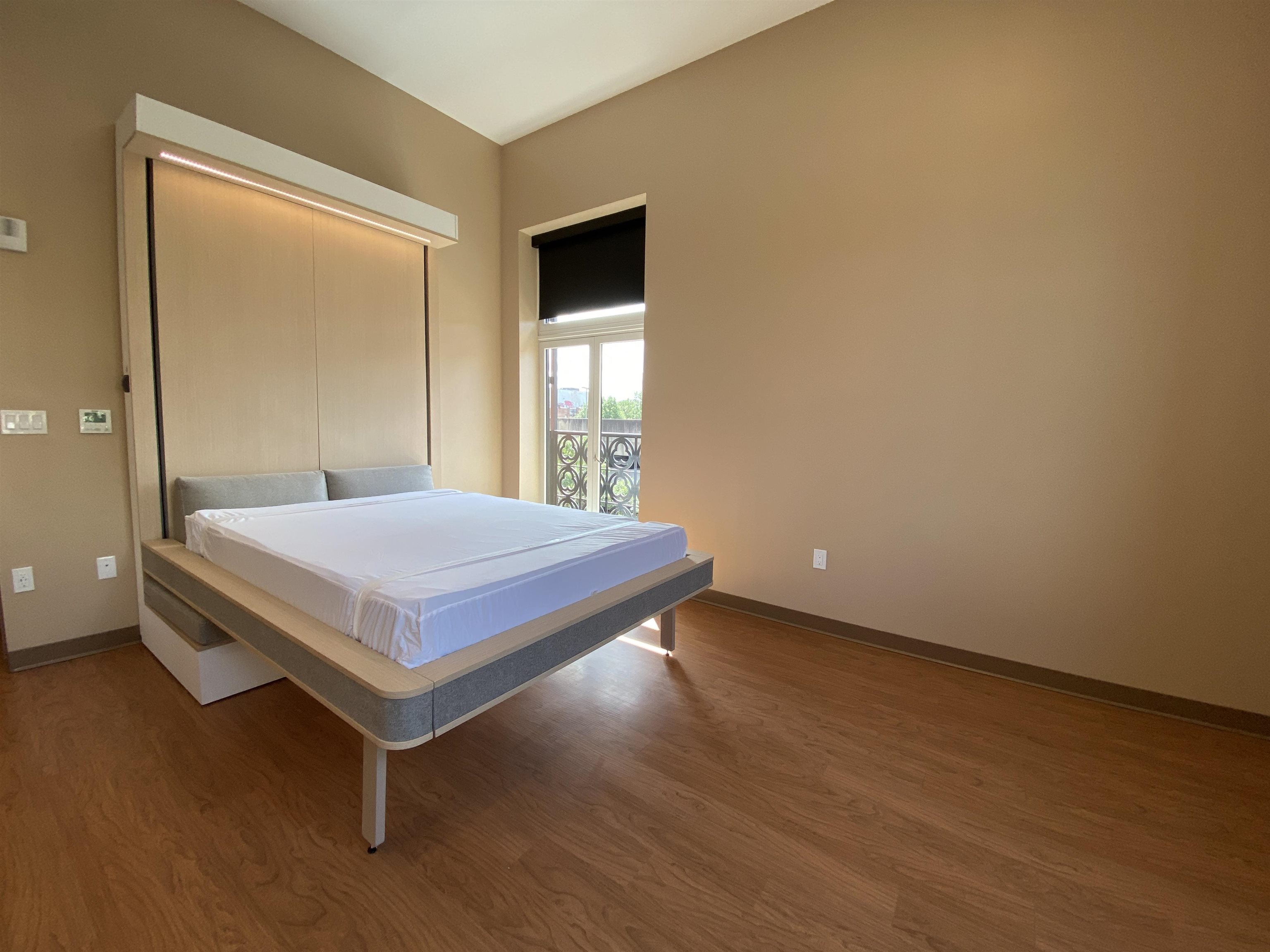 83 Hanover Street, Unit 509 Manchester, NH 03101 - Photo 37 of 53