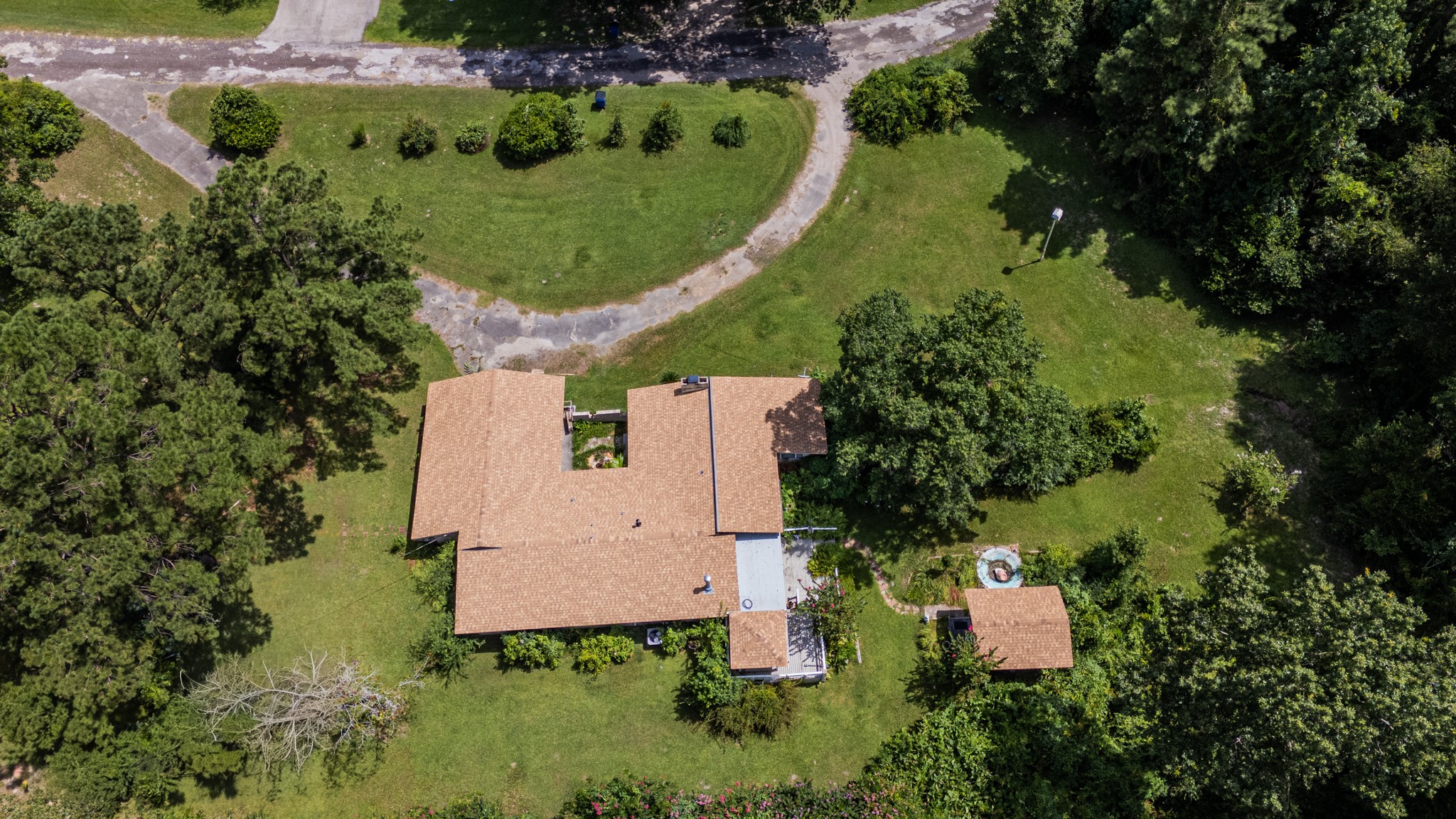 433 West Laurelia Road Corrigan, TX 75939 - Photo 6 of 39 Gallery Image 6