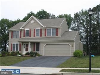 27 Mellowbrook Drive Sinking Spring, PA 19608 - Photo 2 of 8 Gallery Image 2