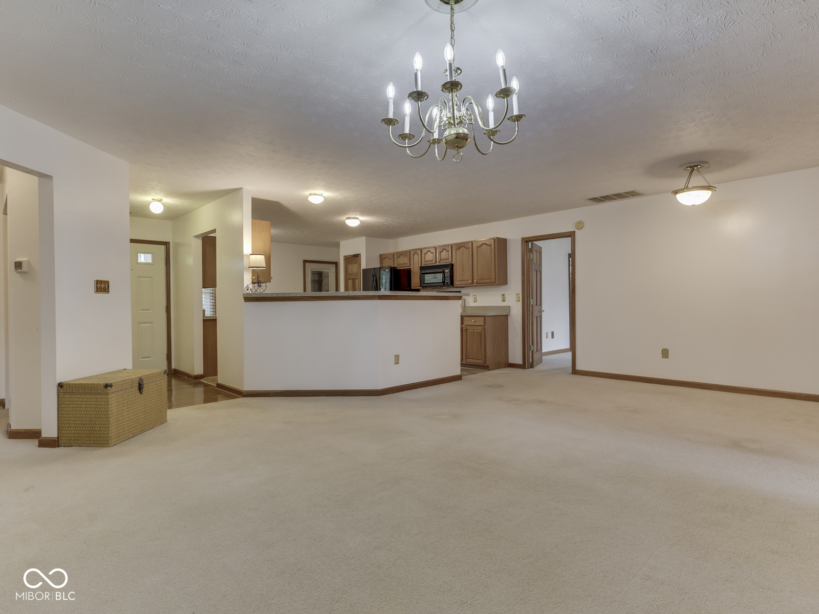 1630 Alder Road Franklin, IN 46131 - Photo 4 of 25