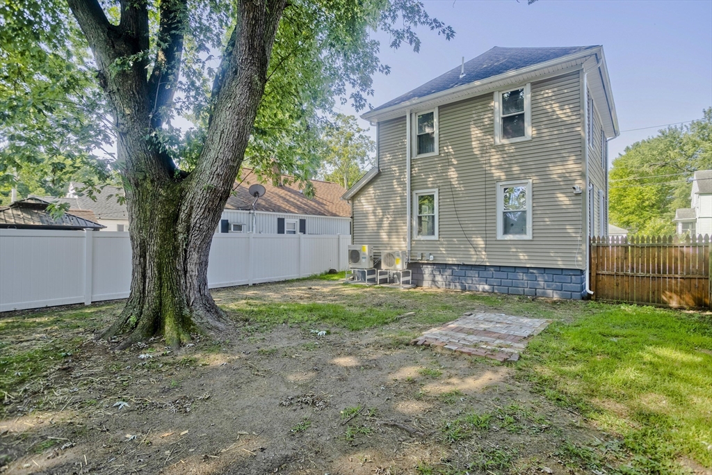 11 Nathaniel Street Springfield, MA 01109 - Photo 17 of 17 Gallery Image 17