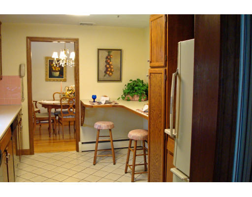 23 Fenwick Road Chelmsford, MA 01824 - Photo 4 of 6