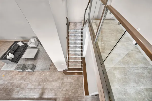 $2,580,000 | 14 Kingscote Way, The Woodlands, TX 77382