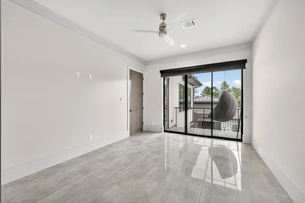 $2,580,000 | 14 Kingscote Way, The Woodlands, TX 77382