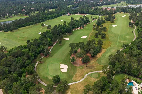 $2,580,000 | 14 Kingscote Way, The Woodlands, TX 77382