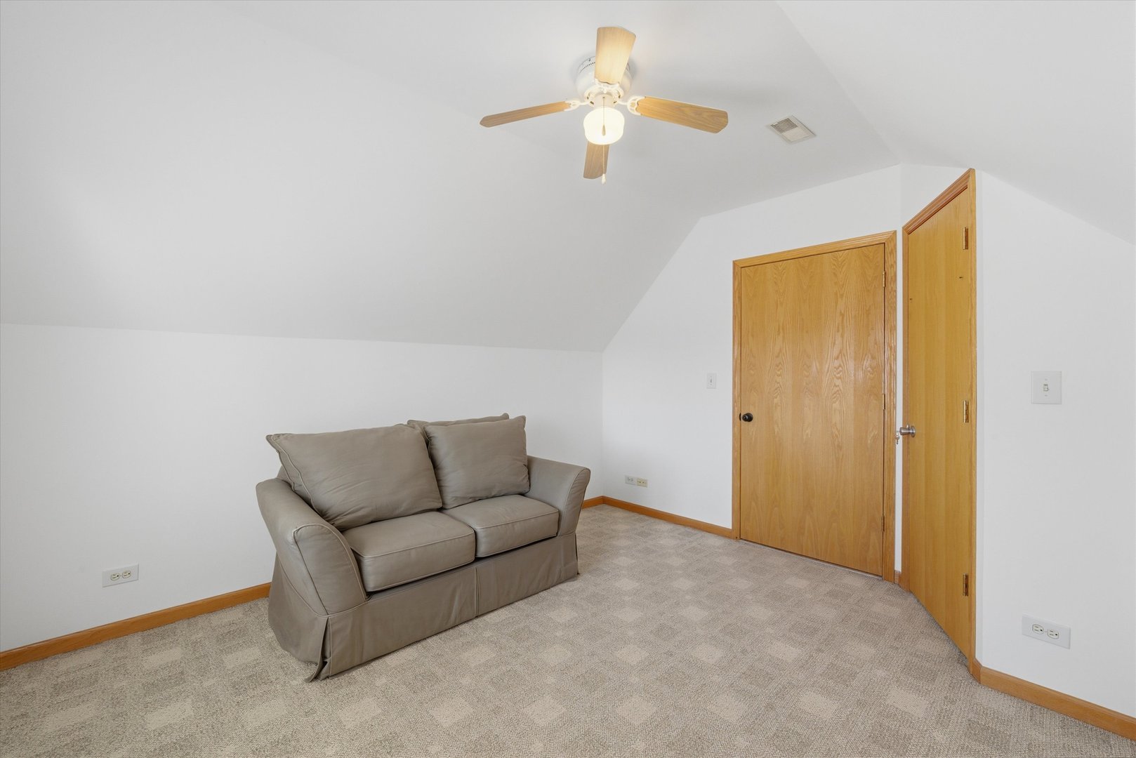 8215 Austin Avenue Burbank, IL 60459 - Photo 34 of 59