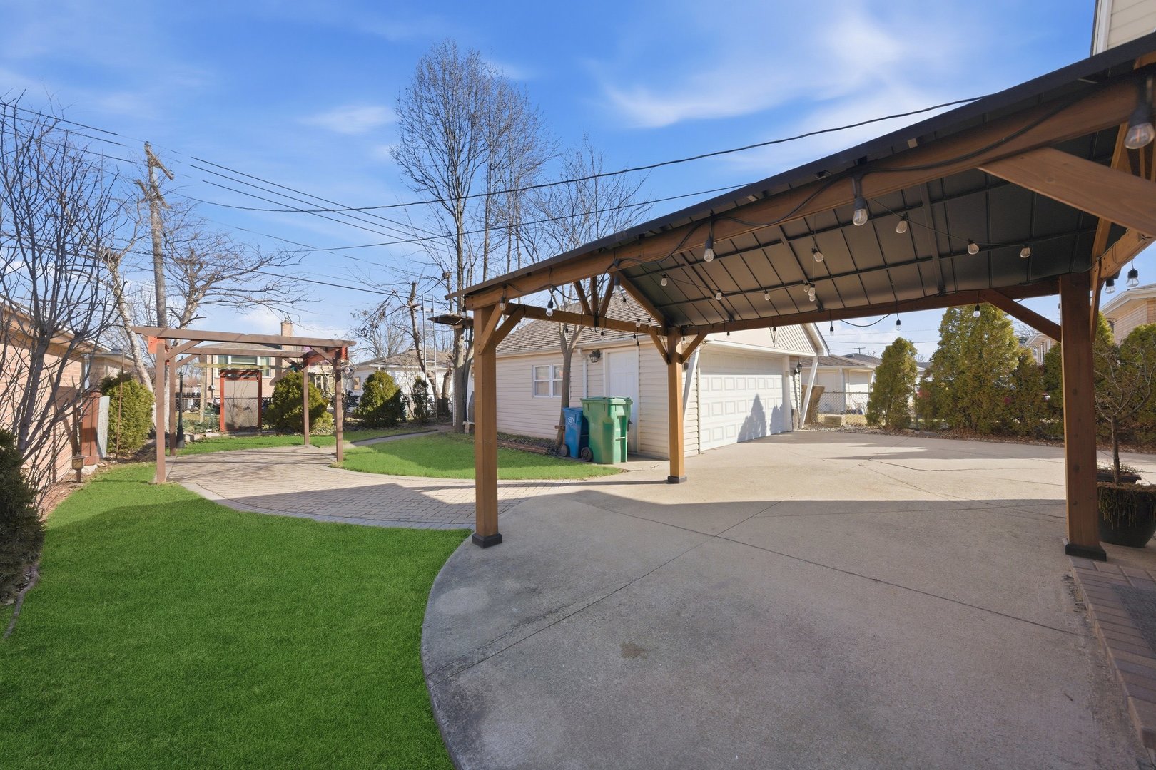 8215 Austin Avenue Burbank, IL 60459 - Photo 51 of 59