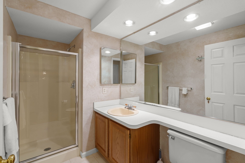 120 Stone Ridge Road, Unit 120 Franklin, MA 02038 - Photo 23 of 42