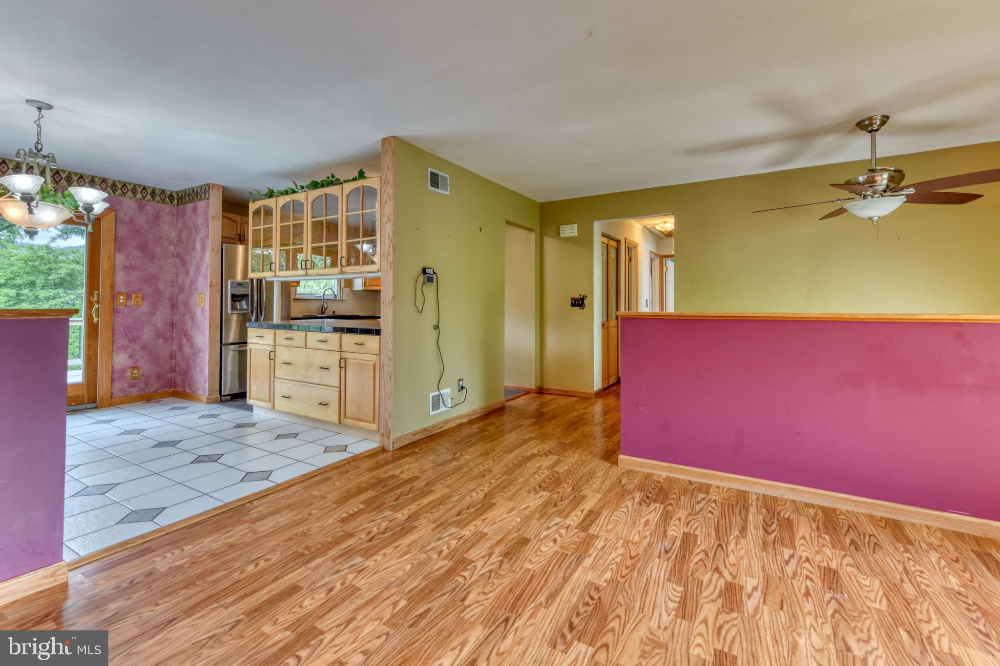 4823 Farming Ridge Boulevard Reading, PA 19606 - Photo 10 of 28 Gallery Image 10