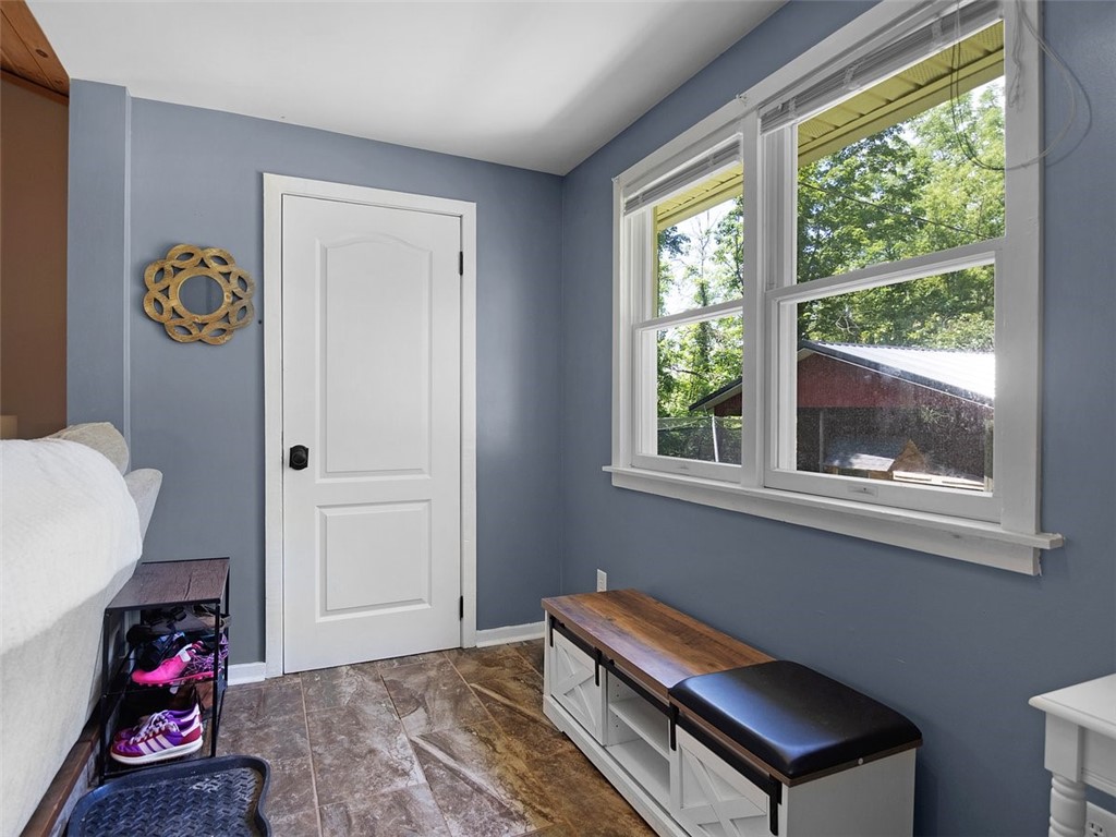4246 East Williamson Road Marion, NY 14505 - Photo 4 of 38
