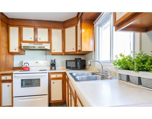 26 Brittany Road Springfield, MA 01151 - Photo 16 of 35
