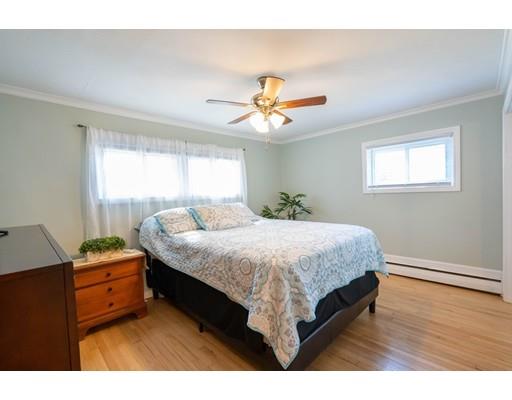 26 Brittany Road Springfield, MA 01151 - Photo 20 of 35