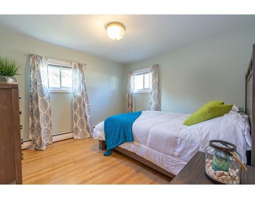 26 Brittany Road Springfield, MA 01151 - Photo 24 of 35