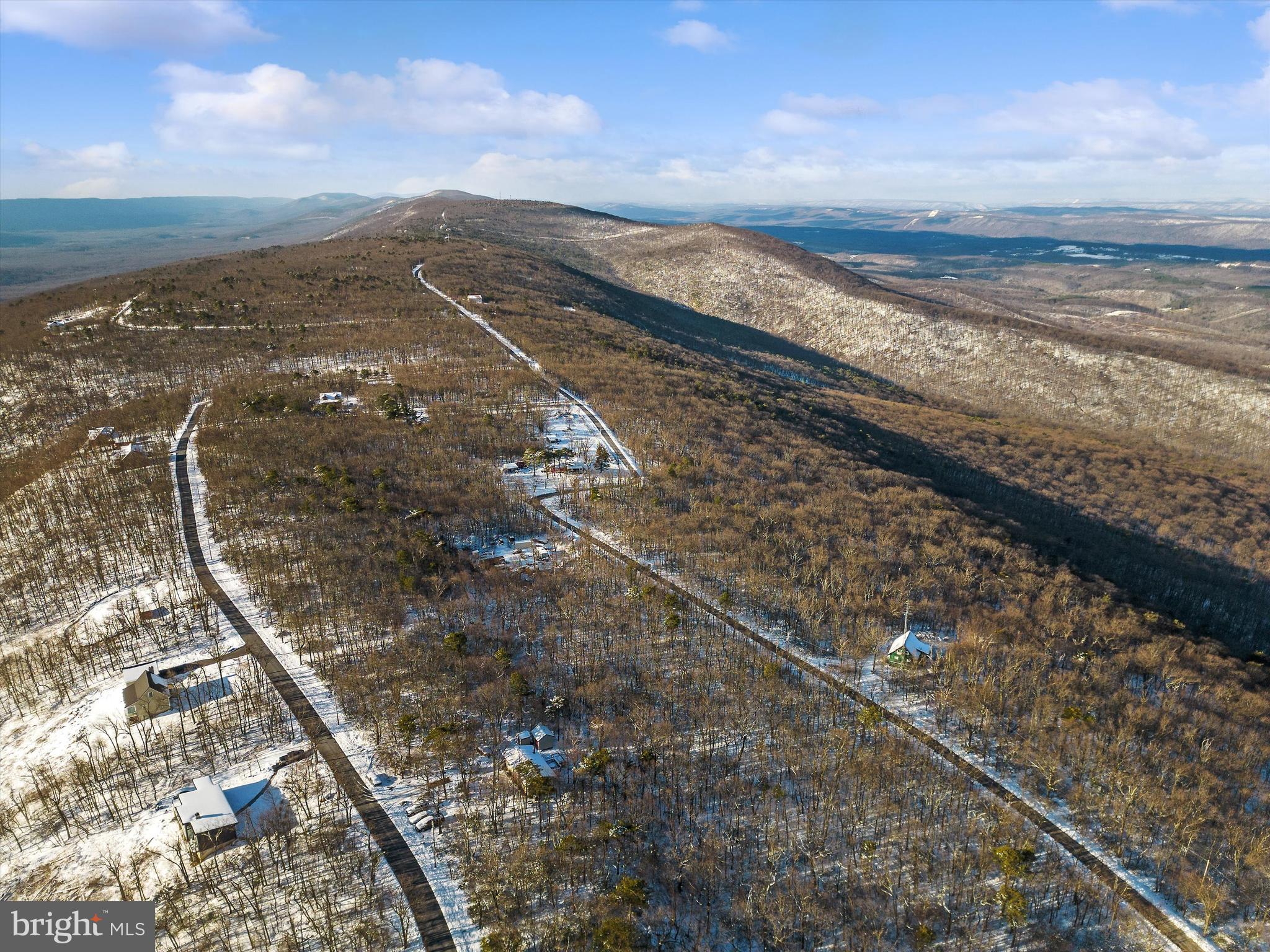 100.05 Acres- Shawneeland Winchester, VA 22602 - Photo 14 of 18 a view of an ocean and mountain