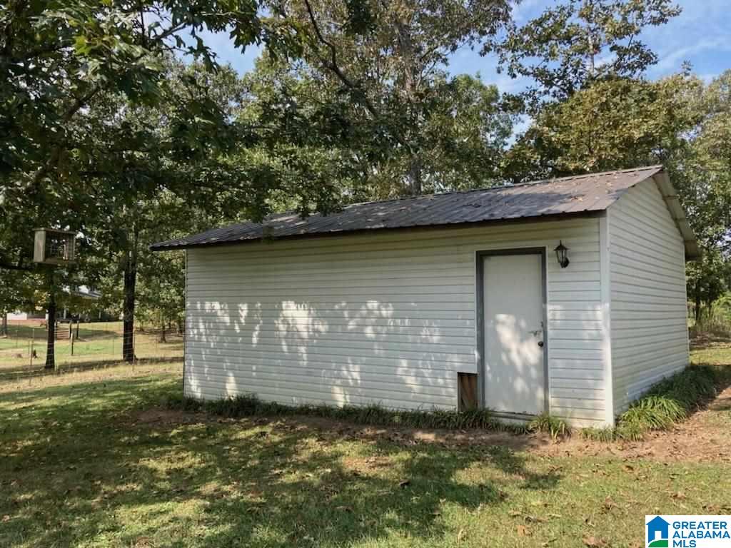 2588 Kirkseys Bend Ohatchee, AL 36271 - Photo 10 of 32