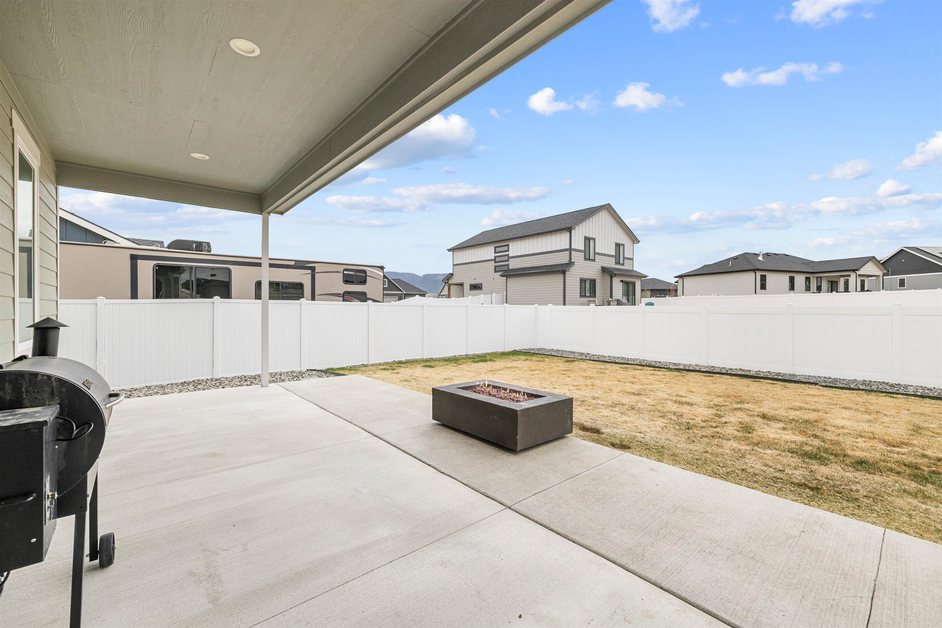 2862 Heathrow Avenue Casper, WY 82609 - Photo 43 of 50