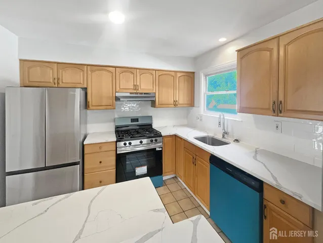 $613,000 | 78 Washington Avenue, South Amboy, NJ 08879