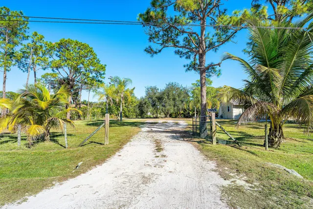$449,000 | 17929 88th Road North, Loxahatchee, FL 33470