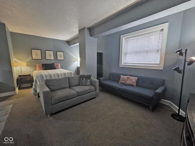 $125,000 | 230 9th Street, Unit 109, Indianapolis, IN 46204