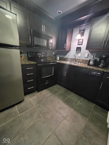 $125,000 | 230 9th Street, Unit 109, Indianapolis, IN 46204