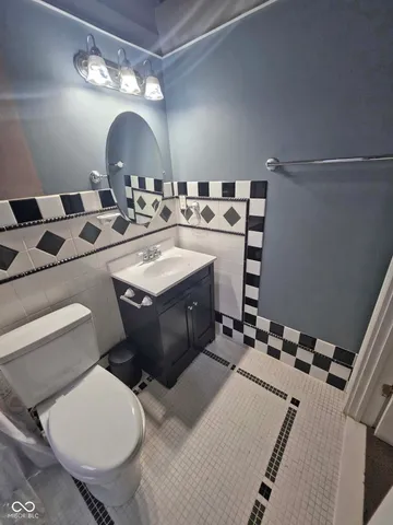 $125,000 | 230 9th Street, Unit 109, Indianapolis, IN 46204