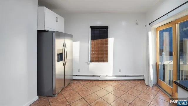 $499,999 | 25 College Place, Ridgefield Park, NJ 07660