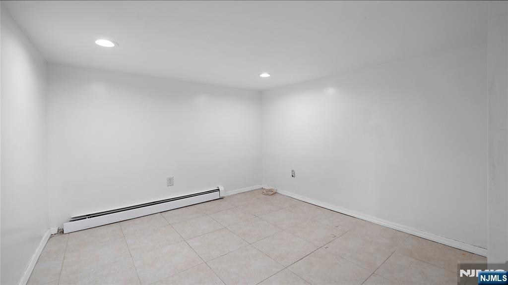 25 College Place Ridgefield Park, NJ 07660 - Photo 15 of 28