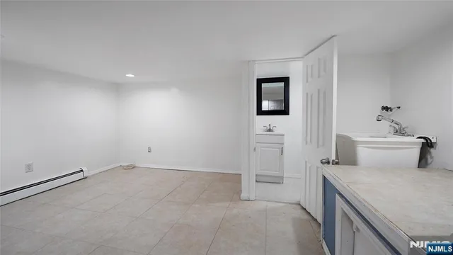 $499,999 | 25 College Place, Ridgefield Park, NJ 07660