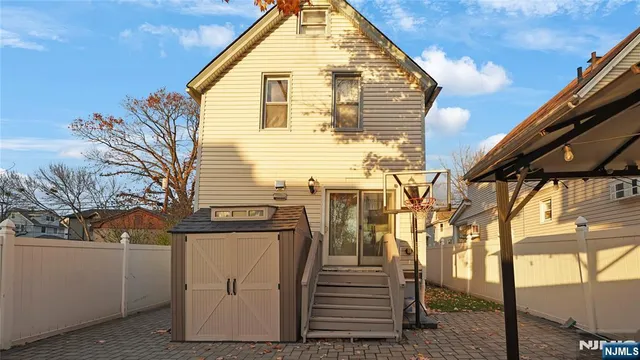 $499,999 | 25 College Place, Ridgefield Park, NJ 07660