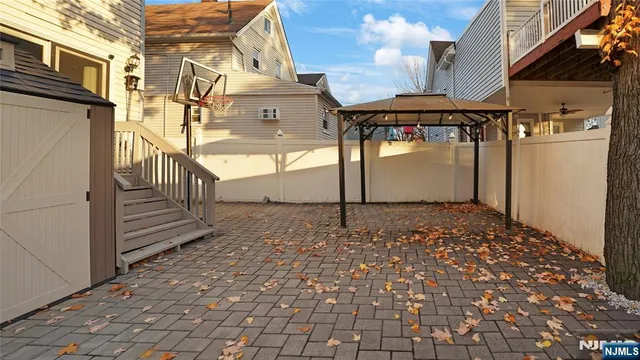 $499,999 | 25 College Place, Ridgefield Park, NJ 07660