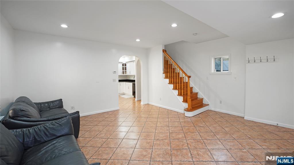 25 College Place Ridgefield Park, NJ 07660 - Photo 3 of 28