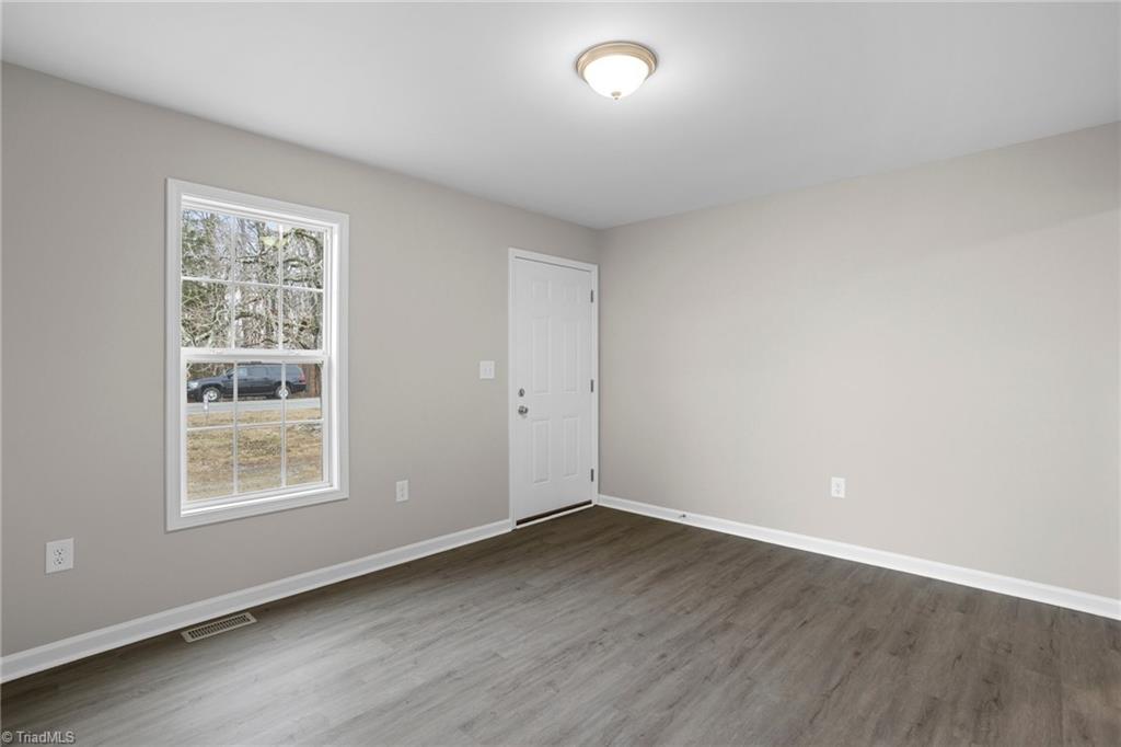 829 Blanch Road Blanch, NC 27212 - Photo 3 of 22 Living Room