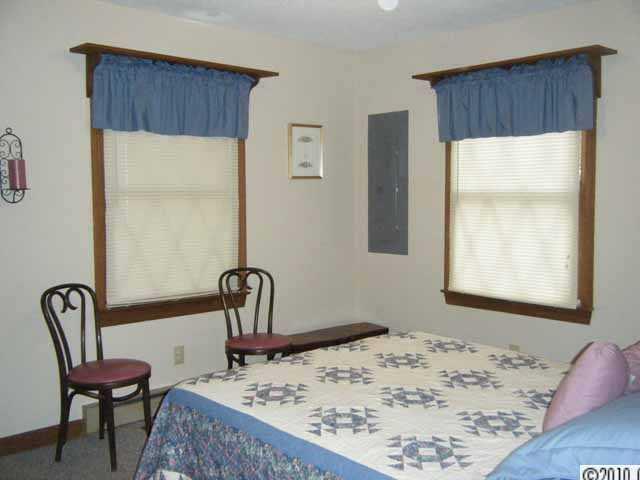 112 Peninsula Road Mount Gilead, NC 27306 - Photo 10 of 16 Gallery Image 10
