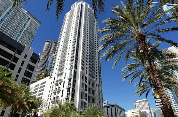 a view of a tall building