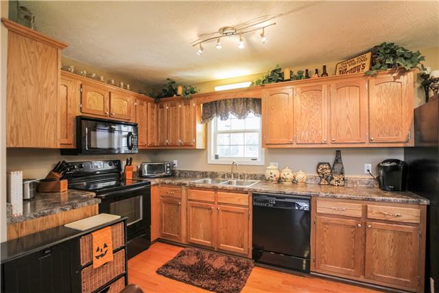 1020 Rock Springs Road Bethpage, TN 37022 - Photo 4 of 17 Gallery Image 4