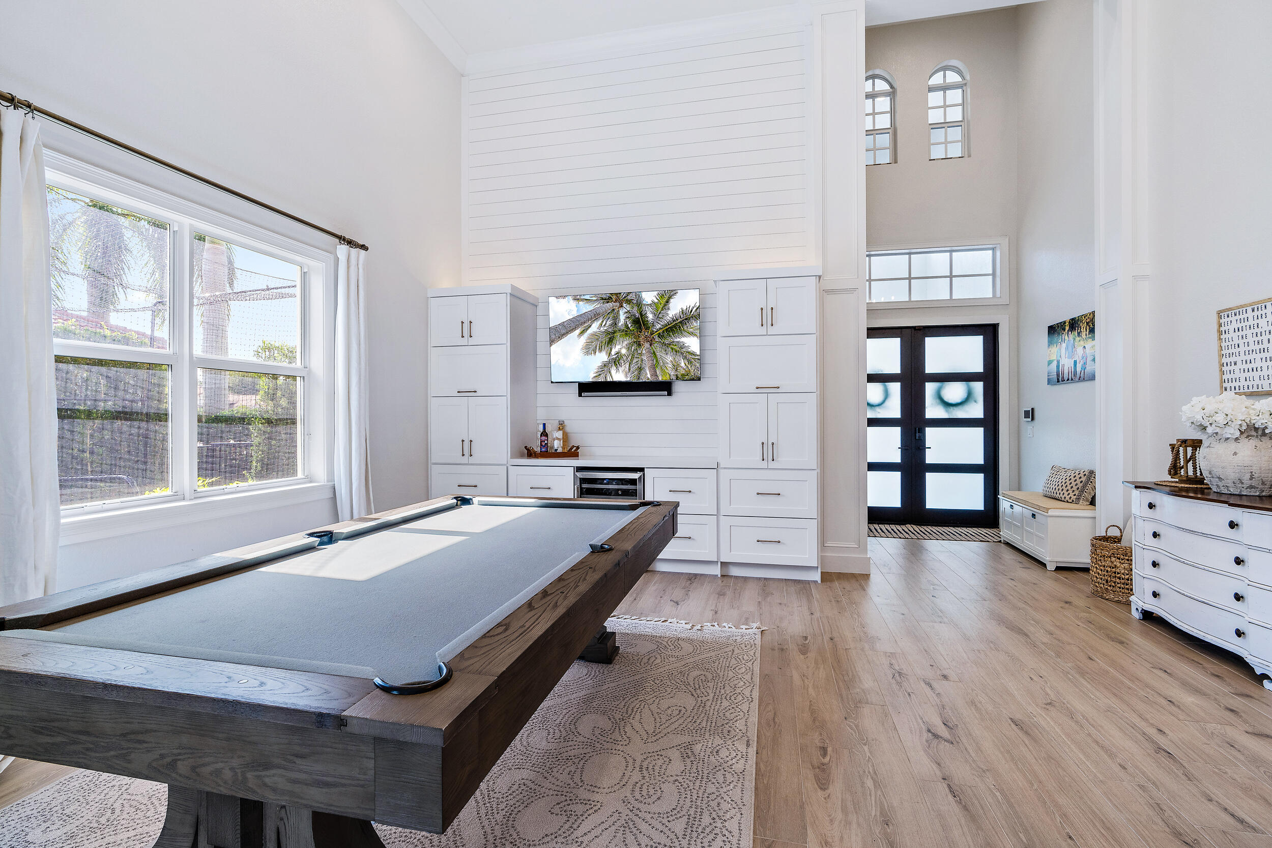 439 Rudder Cay Way Jupiter, FL 33458 - Photo 17 of 76 Living Space & Bar