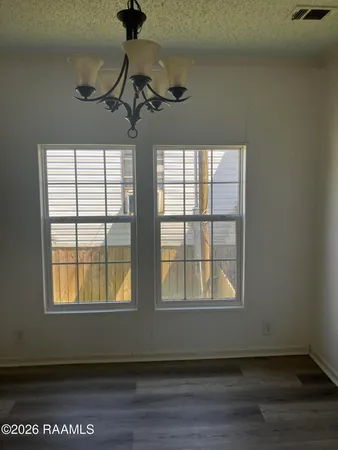 $1,300 | 1626 Bradley Lane, New Iberia, LA 70560