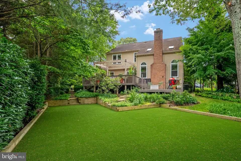 $925,000 | 8391 Vineland Court, Millersville, MD 21108