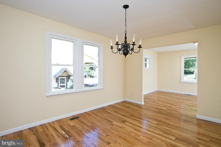 607 Tunbridge Road Baltimore, MD 21212 - Photo 28 of 30 Dining Room