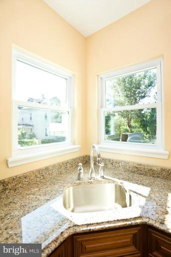 607 Tunbridge Road Baltimore, MD 21212 - Photo 30 of 30 Bath
