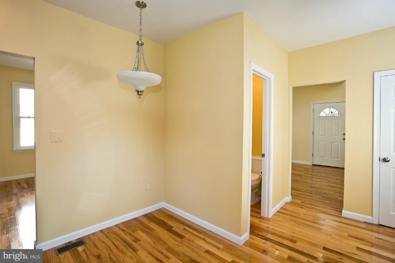 607 Tunbridge Road Baltimore, MD 21212 - Photo 7 of 30 Interior (General)