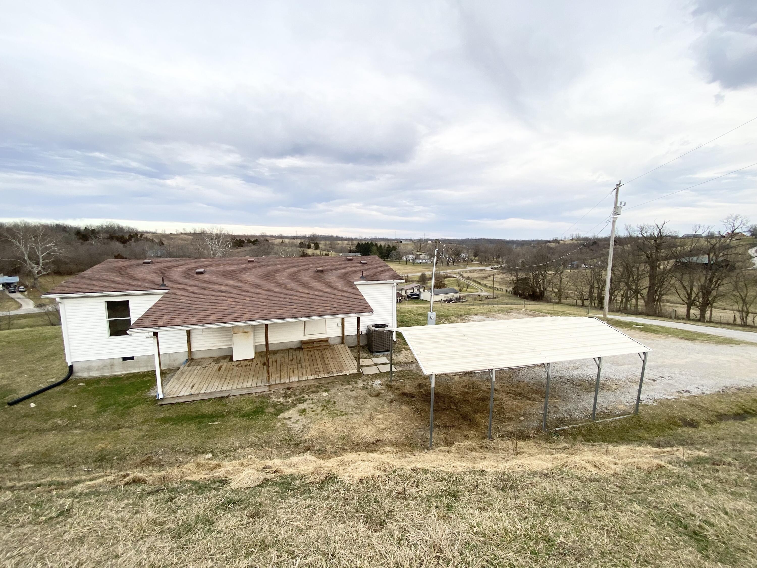 2593 Irvine Road Winchester, KY 40391 - Photo 33 of 38 IMG_1603