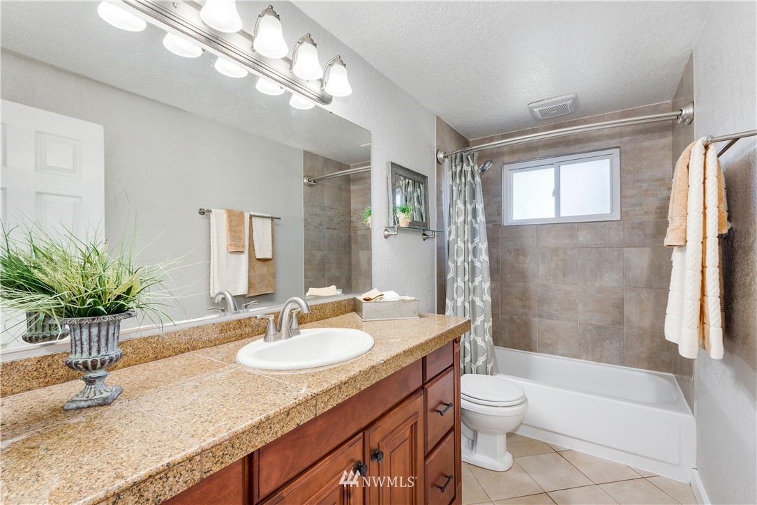 2510 173rd Place Southeast Bothell, WA 98012 - Photo 16 of 25