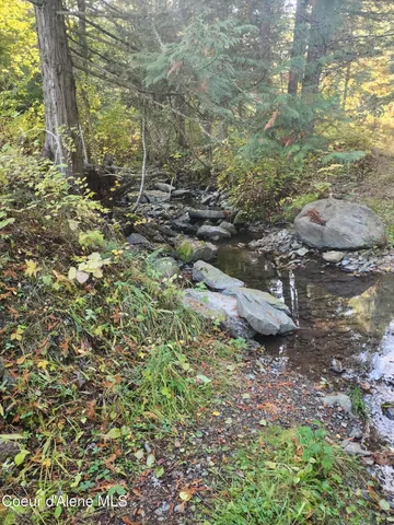 $675,000 | 20308 East Canary Creek Road, Cataldo, ID 83810