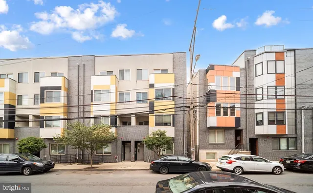 $329,000 | 906 North 16th Street, Unit 3R, Philadelphia, PA 19130
