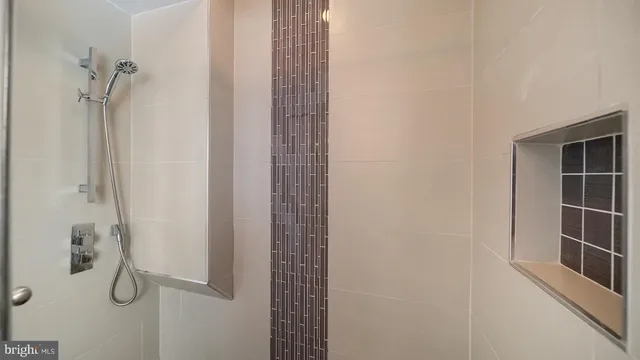 $329,000 | 906 North 16th Street, Unit 3R, Philadelphia, PA 19130