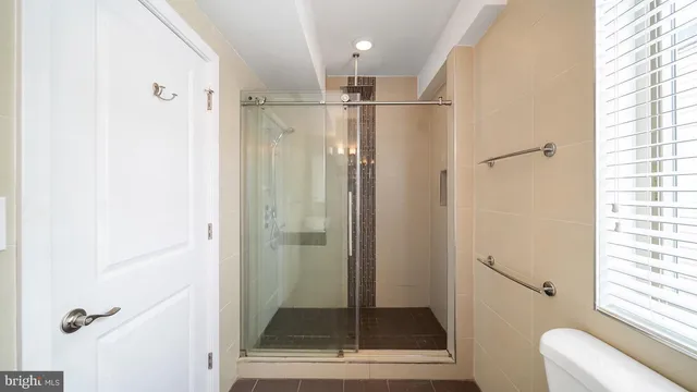 $329,000 | 906 North 16th Street, Unit 3R, Philadelphia, PA 19130