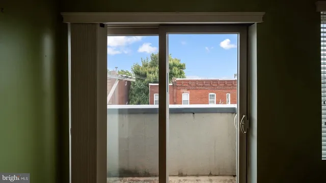 $329,000 | 906 North 16th Street, Unit 3R, Philadelphia, PA 19130