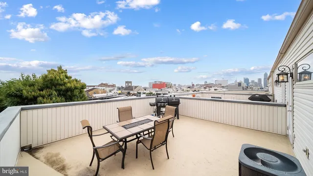 $329,000 | 906 North 16th Street, Unit 3R, Philadelphia, PA 19130